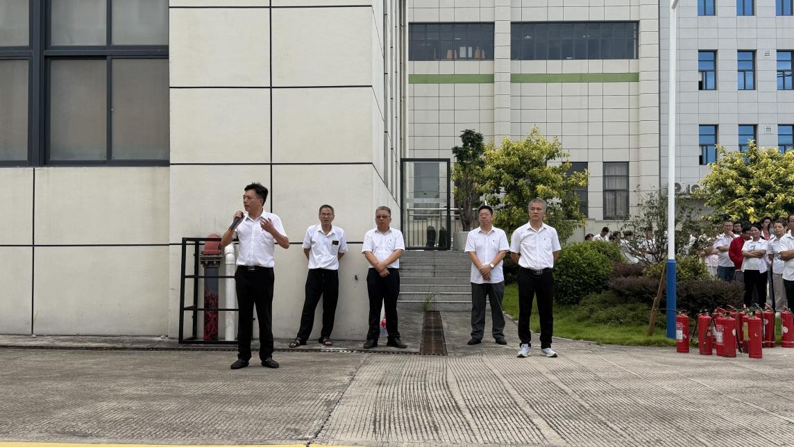 以练筑防，安全同行 --银河集团官网开展消防应急演练